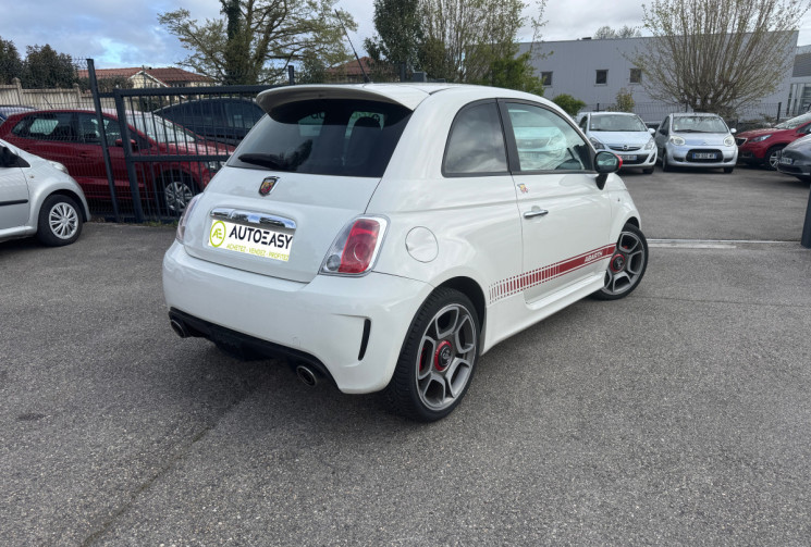FIAT 500 ABARTH / 1.4 / 135 CH / T-JET
