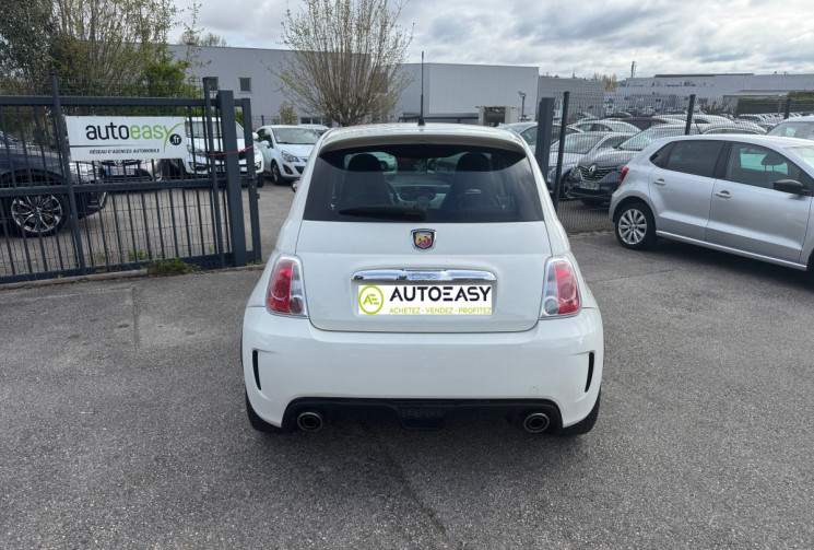 FIAT 500 ABARTH / 1.4 / 135 CH / T-JET