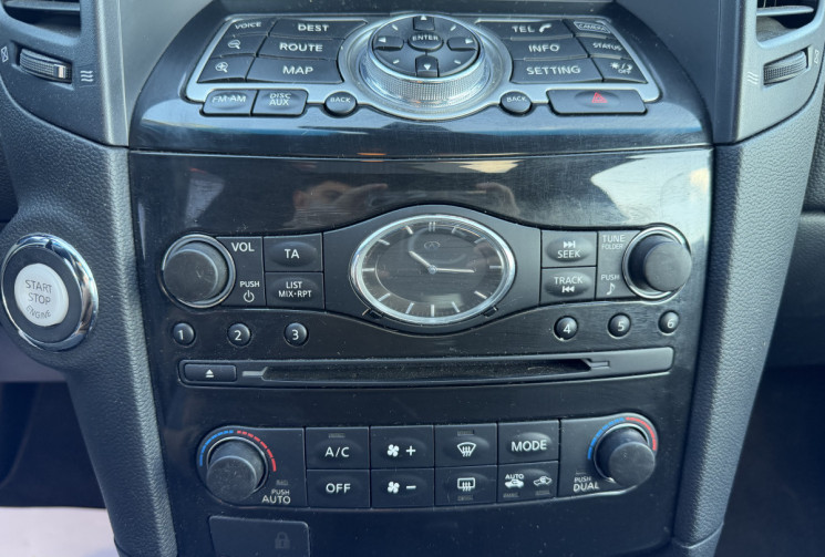  INFINITI QX70 3.0 V6 AWD 238CH BVA PREMIUM S