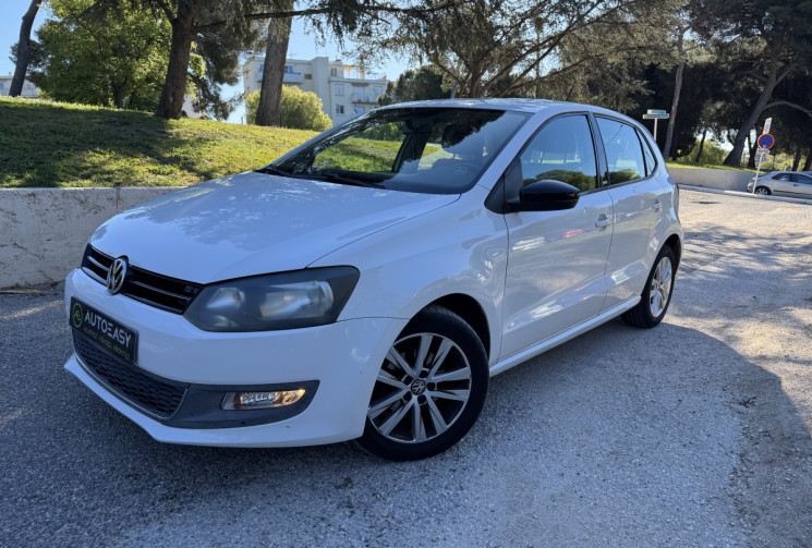 Volkswagen Polo 5 portes 1.2 i 12V 70CH SPORTLINE / 2EME MAIN / ORIGINE FRANCE / VÉHICULE SUIVI