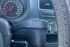 Volkswagen Polo 5 portes 1.2 i 12V 70CH SPORTLINE / 2EME MAIN / ORIGINE FRANCE / VÉHICULE SUIVI