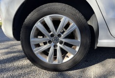 Volkswagen Polo 5 portes 1.2 i 12V 70CH SPORTLINE / 2EME MAIN / ORIGINE FRANCE / VÉHICULE SUIVI