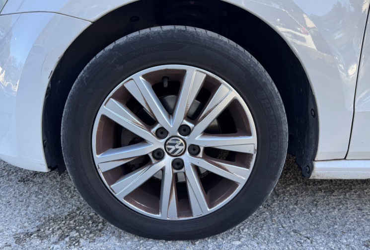 Volkswagen Polo 5 portes 1.2 i 12V 70CH SPORTLINE / 2EME MAIN / ORIGINE FRANCE / VÉHICULE SUIVI