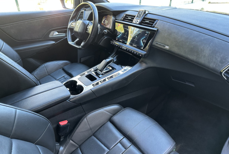 DS DS 7 Crossback e-TENSE 225 PLUG IN HYBRID EAT8 OPERA * ENTRETIEN A JOUR * CT OK * GARANTIE 6 MOIS