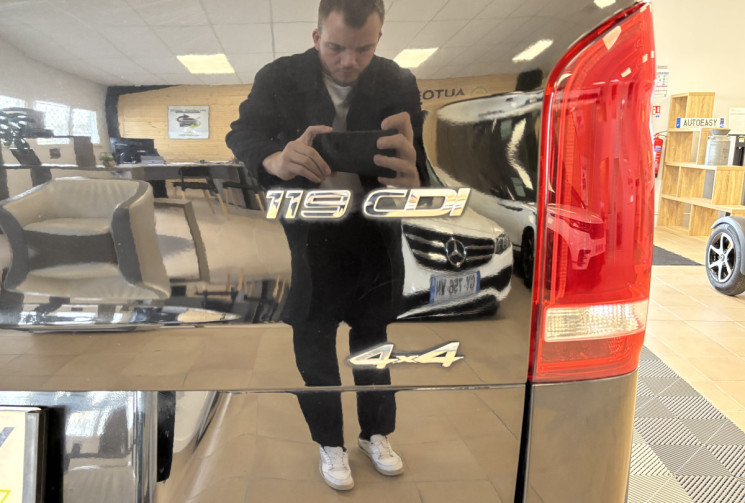 Mercedes Vito MIXTO 119  4MATIC 9G-TRONIC 190 SELECT COMPACT / TVA RECUPERABLE / SUIVI MERCEDES 