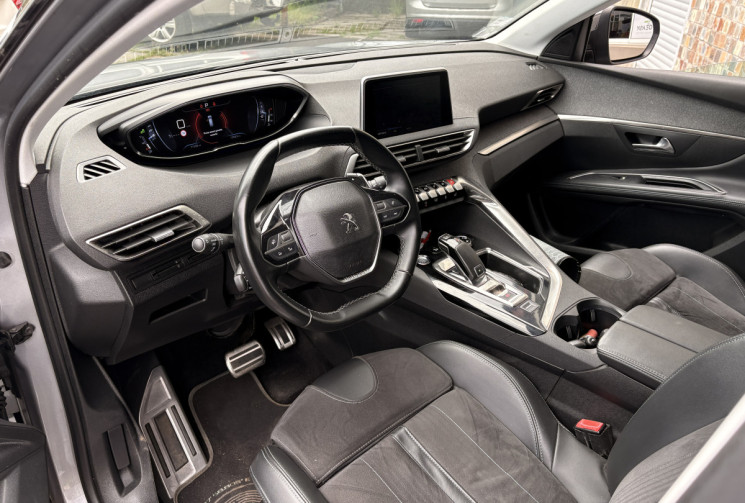 Peugeot 5008  II (P87) 1.2 THP EAT8 130cv CROSSWAY