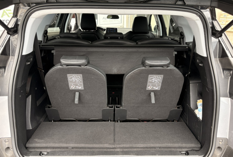 Peugeot 5008 (P87) 1.2 THP EAT8 130cv CROSSWAY
