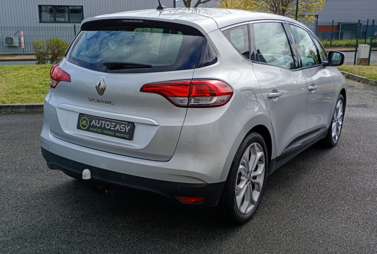Renault Scénic  IV 1,5 dCi 110ch Business Intens *Attelage