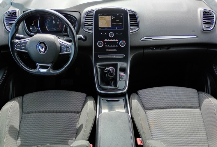 Renault Scénic  IV 1,5 dCi 110ch Business Intens *Attelage