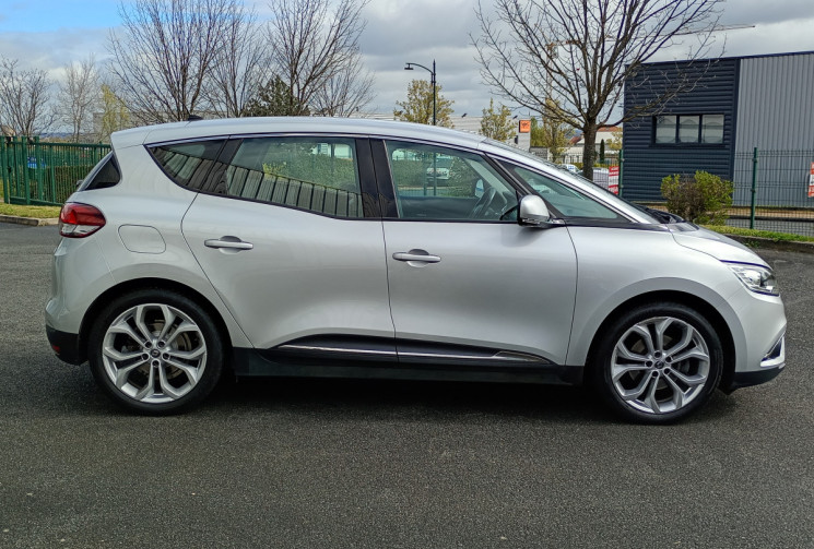 Renault Scénic  IV 1,5 dCi 110ch Business Intens *Attelage