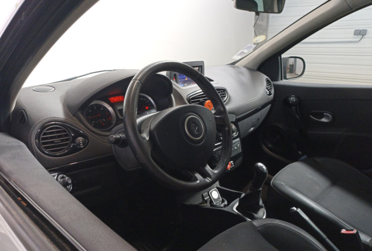 Renault Clio 1.5 dCi 90 ch Night&Day – Courroie de distribution neuve