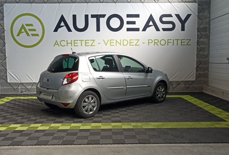 Renault Clio 1.5 dCi 90 ch Night&Day – Courroie de distribution neuve