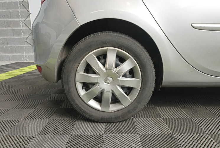 Renault Clio 1.5 dCi 90 ch Night&Day – Courroie de distribution neuve