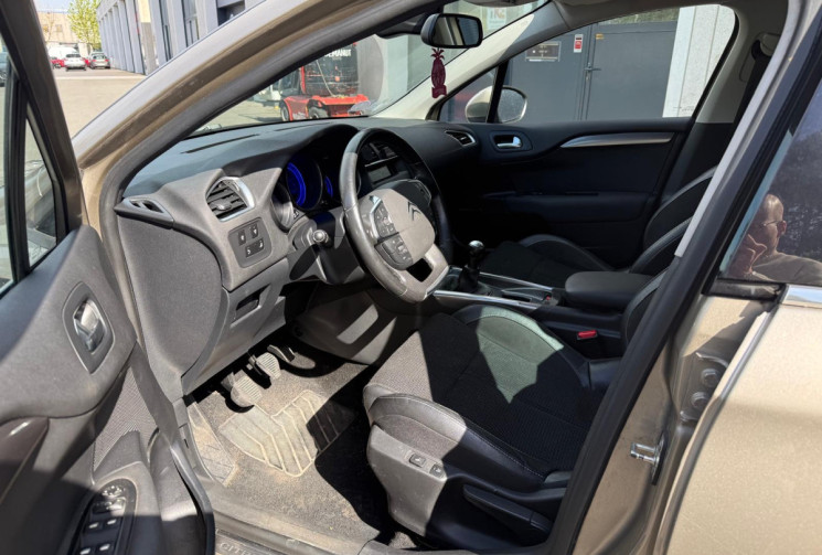 Citroën C4 Citroen C4 1.6 VTI 120 Exlusive