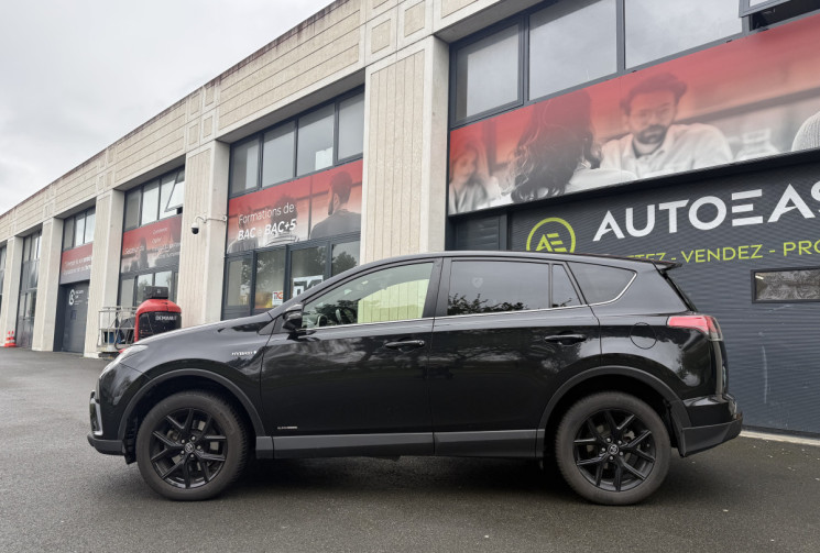 Toyota RAV4 2.5 Hybrid 197 BLACK EDITION 