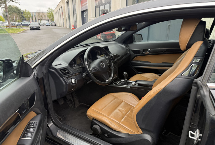 Mercedes CLASSE E  COUPE 220 CDI EXECUTIVE