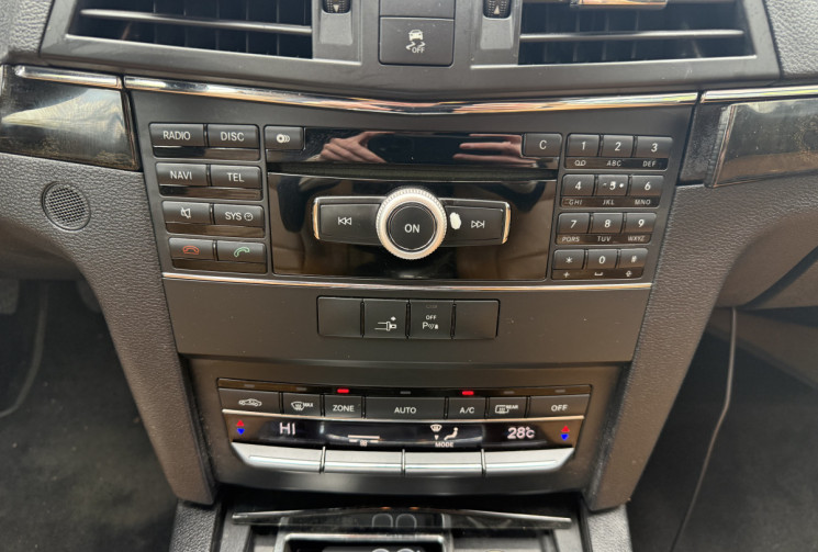 Mercedes CLASSE E  COUPE 220 CDI EXECUTIVE