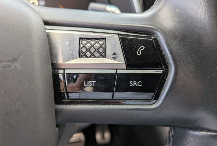 DS DS 7 Crossback CROSSBACK 1.6 THP 225 GRAND CHIC / MOTEUR A CHAINE / GARANTIE 12 MOIS