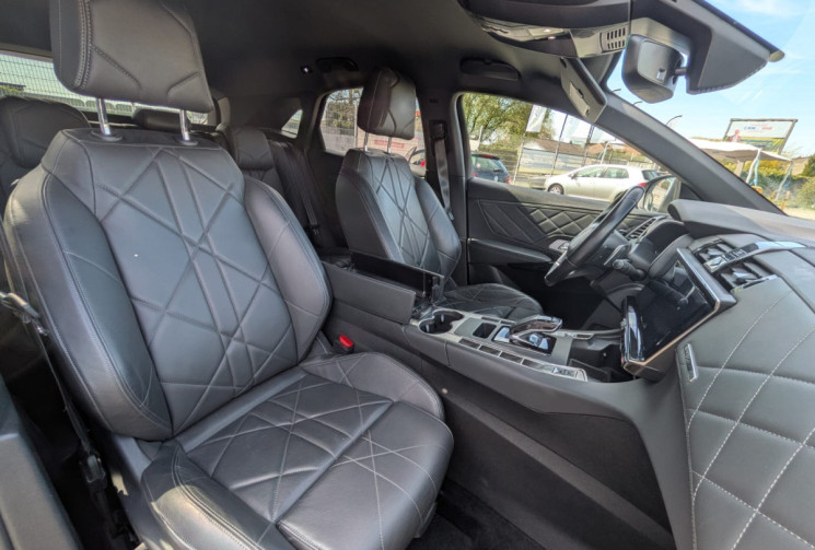 DS DS 7 Crossback CROSSBACK 1.6 THP 225 GRAND CHIC / MOTEUR A CHAINE / GARANTIE 12 MOIS