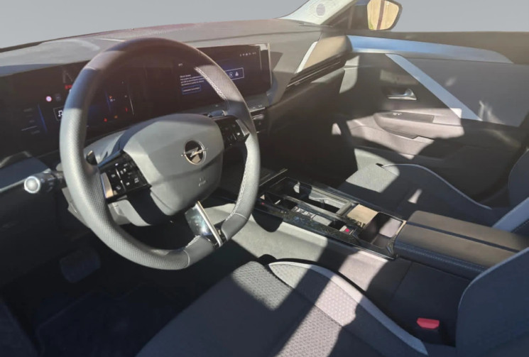 Opel Astra OPEL ASTRA 1.2 136 édition hybrid