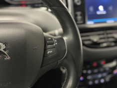 Peugeot 2008 1.2 Puretech 130 ch ALLURE / entretien Peugeot / Courroie neuve