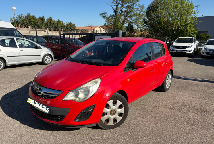 Opel Corsa D / 85 CH / EDITION / CLIM