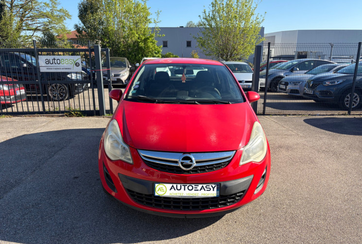 Opel Corsa D / 85 CH / EDITION / CLIM
