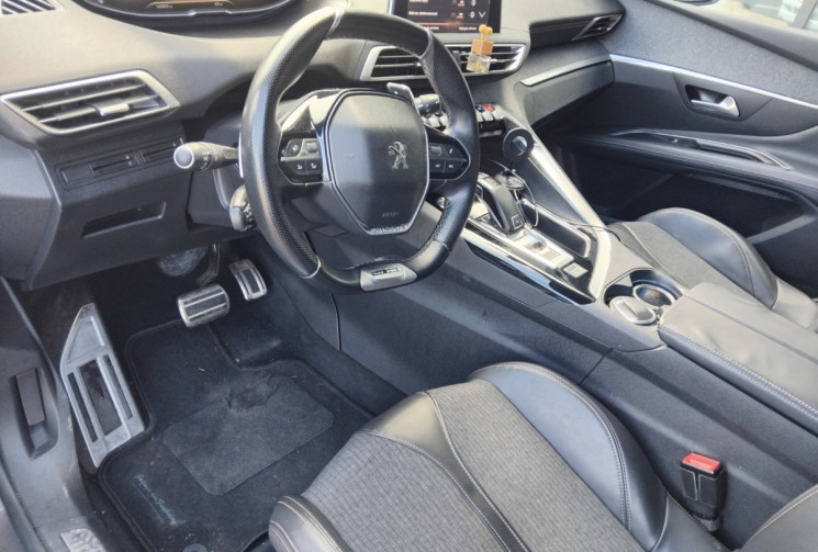 Peugeot 3008 Peugeot 3008 GT Line 1.6 120 ch – Toit panoramique  - Suivi Peugeot 