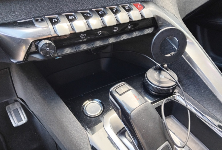 Peugeot 3008 Peugeot 3008 GT Line 1.6 120 ch – Toit panoramique  - Suivi Peugeot 