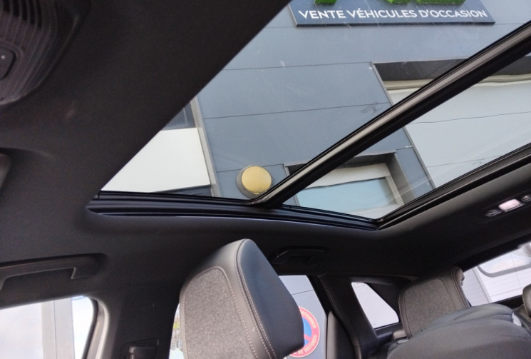 Peugeot 3008 Peugeot 3008 GT Line 1.6 120 ch – Toit panoramique  - Suivi Peugeot 
