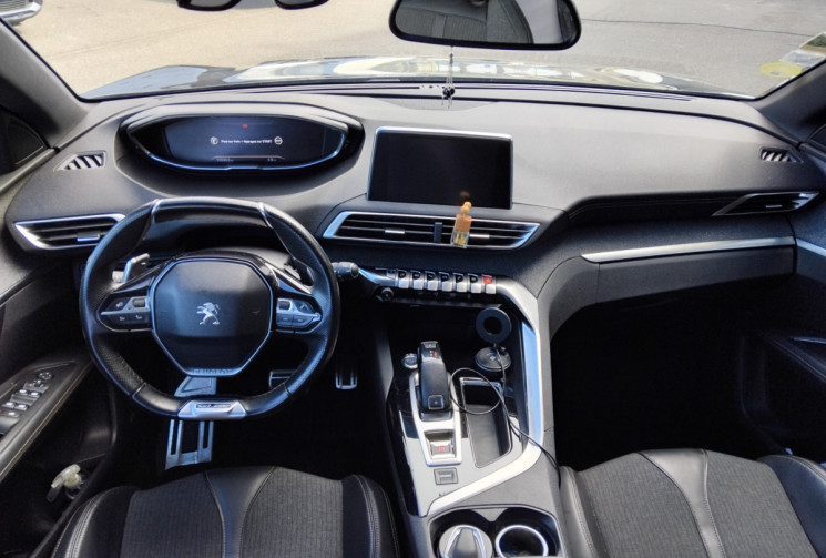 Peugeot 3008 Peugeot 3008 GT Line 1.6 120 ch – Toit panoramique  - Suivi Peugeot 