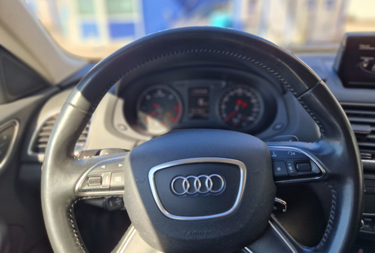 Audi Q3 2.0 TDI 150 QUATTRO Business line S tronic 7