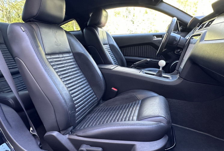 Ford MUSTANG SHELBY GT 500 Pack SVT 5.4 V8 550 ch Bloc Alu / Immat France / Echappement Borla
