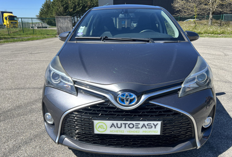 Toyota Yaris 1.5 Hybrid 100h Design 5p
