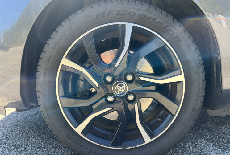 Toyota Yaris 1.5 Hybrid 100h Design 5p