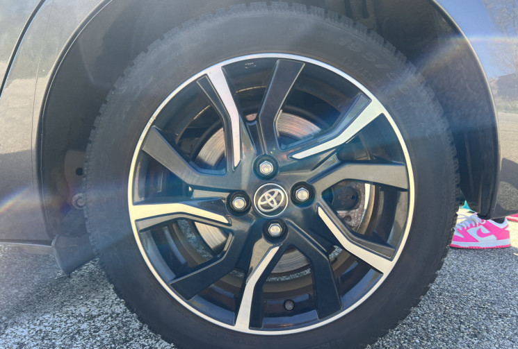 Toyota Yaris 1.5 Hybrid 100h Design 5p