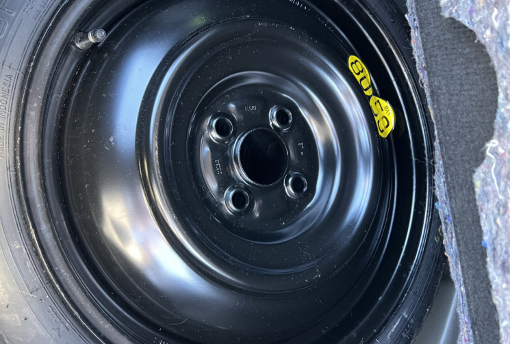 Toyota Yaris 1.5 Hybrid 100h Design 5p