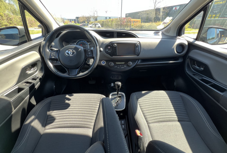 Toyota Yaris 1.5 Hybrid 100h Design 5p