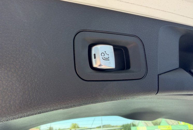 Mercedes Classe C BREAK 200 EQ AMG LINE 9G-TRONIC / Entretien Mercedes 