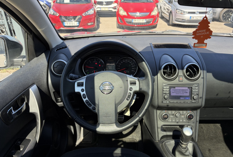 Nissan Qashqai 4X4 / 1.6 DCI / 130 CH / ACENTA /