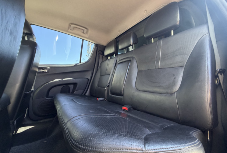 Mitsubishi L200 2.5 178 CV HARD TOP