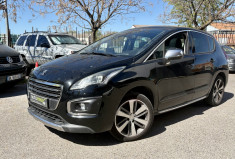 Peugeot 3008 1.6 HDI 115cv Premium / Cuir chauffant Élec / GPS / Caméra / Toit pano / Attelage 