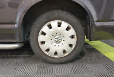 Volkswagen Transporter T5 aménagé / 2.0 TDI 140 ch / Cabine approfondie / lits doubles