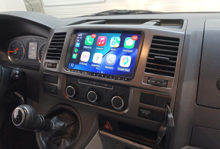 Volkswagen Transporter T5 aménagé / 2.0 TDI 140 ch / Cabine approfondie / lits doubles