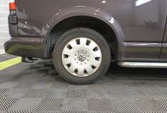 Volkswagen Transporter T5 aménagé / 2.0 TDI 140 ch / Cabine approfondie / lits doubles