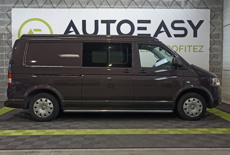 Volkswagen Transporter T5 aménagé / 2.0 TDI 140 ch / Cabine approfondie / lits doubles