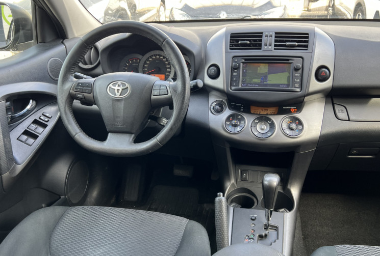 Toyota RAV4 LIMITED EDITION 150 cv D-CAT 4WD BVA * Caméra * Ecran * GPS * Attache Remorque