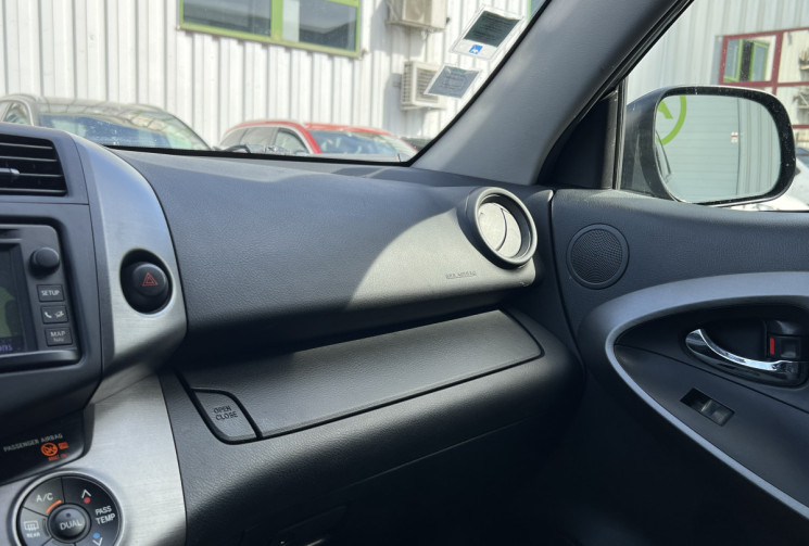 Toyota RAV4 LIMITED EDITION 150 cv D-CAT 4WD BVA * Caméra * Ecran * GPS * Attache Remorque