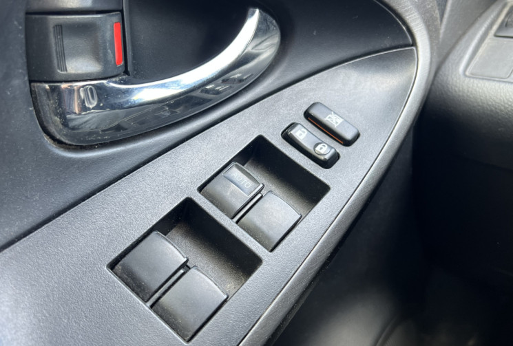 Toyota RAV4 LIMITED EDITION 150 cv D-CAT 4WD BVA * Caméra * Ecran * GPS * Attache Remorque