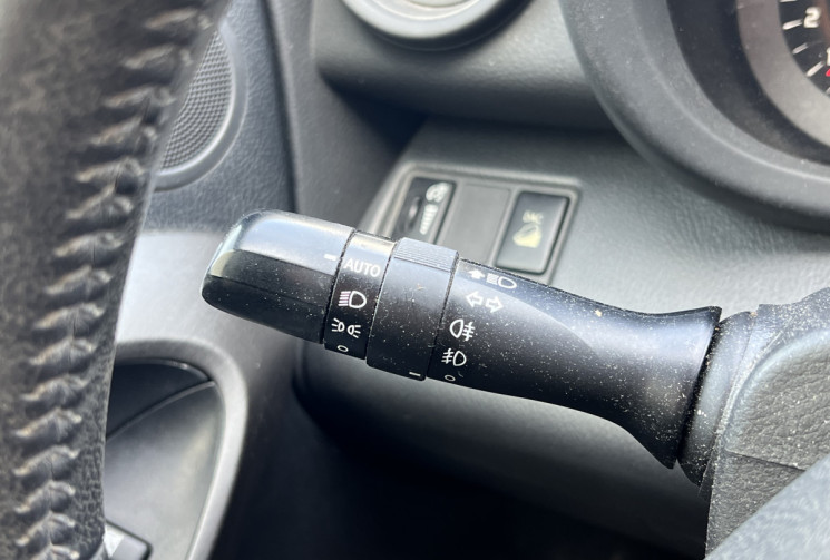 Toyota RAV4 LIMITED EDITION 150 cv D-CAT 4WD BVA * Caméra * Ecran * GPS * Attache Remorque